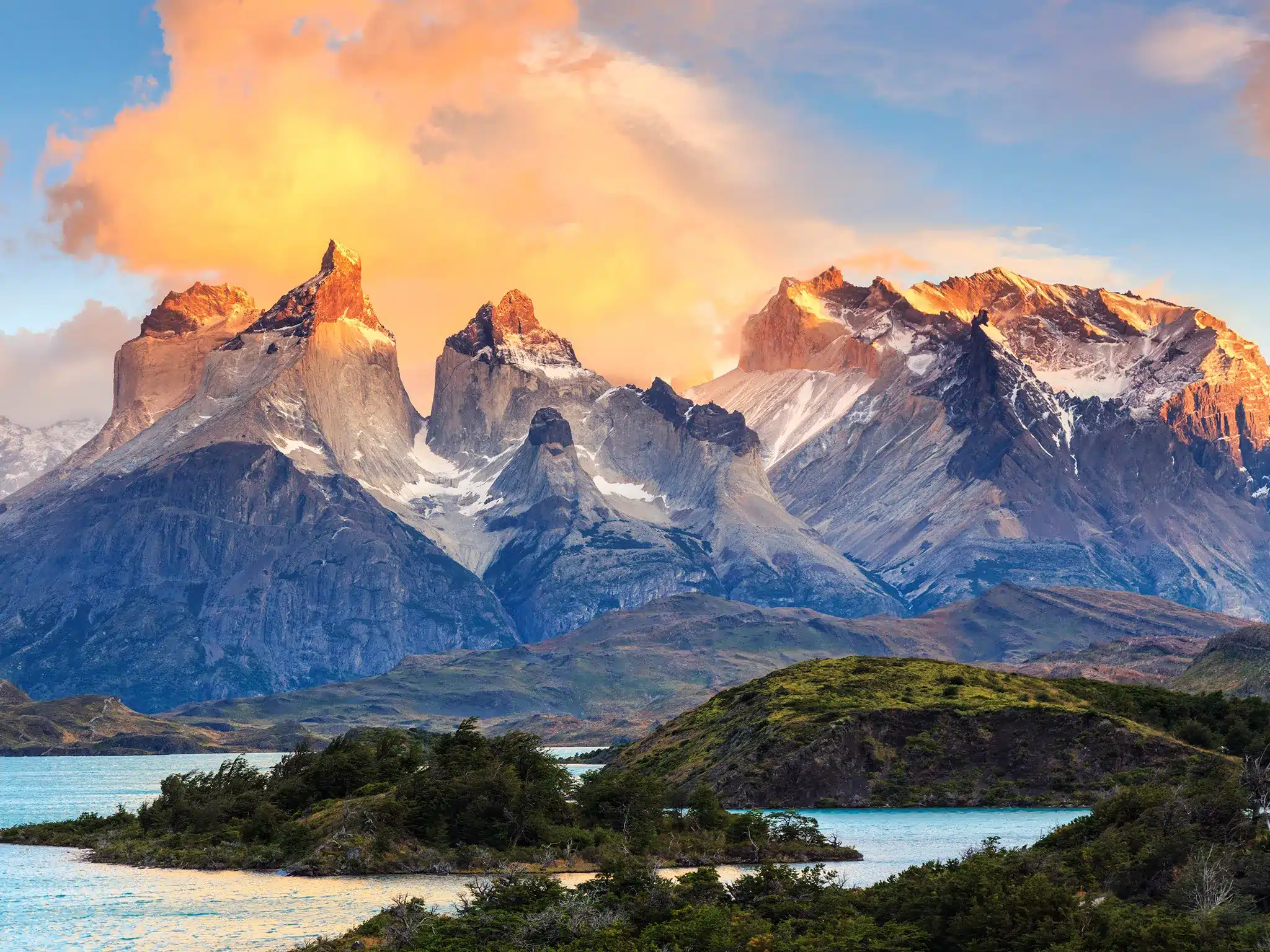 torres-del-paine-national-park-GettyImages-548748529